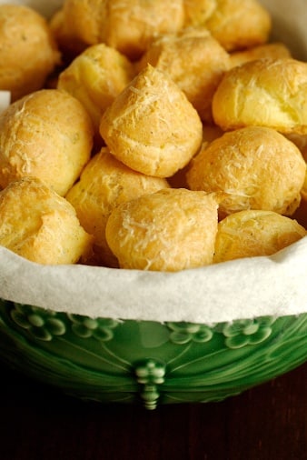 Chouquettes à la crème de Roquefort